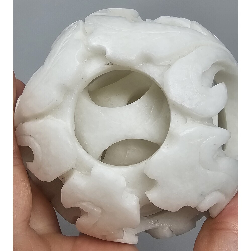 Hand Carved White Soapstone Linglong Generation Chinese Nesting Puzzle Ball - Picture 8 of 10